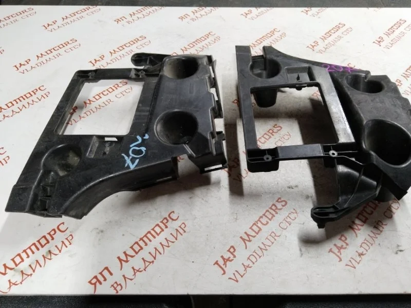 Крепление бампера Audi A6 C7 CHVS 2013