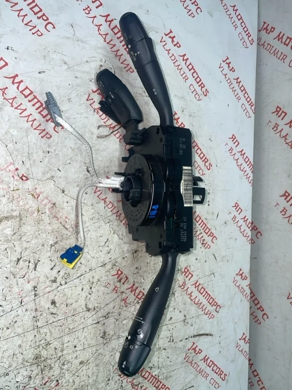 Блок подрулевых переключателей Peugeot 308 ХЕТЧБЕК