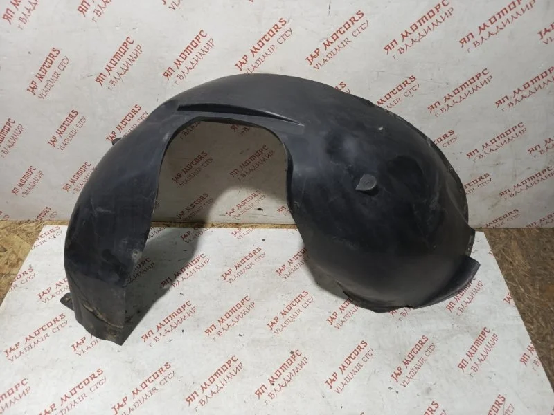 Подкрылок передний правый Volvo S40 S40 СЕДАН