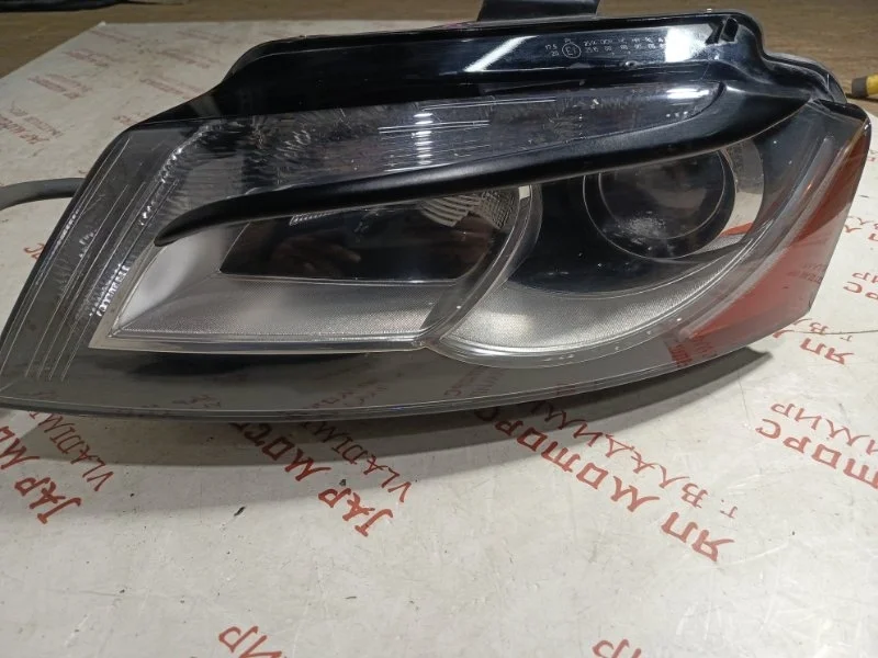 Фара ксеноновая передняя левая Audi A3 8P CCZ 2009