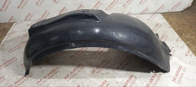 Подкрылок передний левый Audi A3 8P AXX 2009