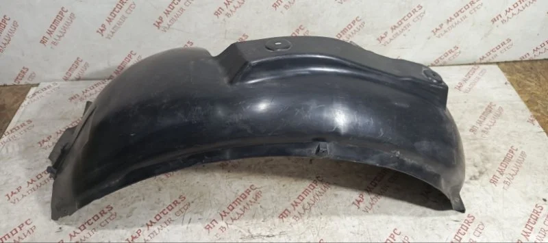Подкрылок передний правый Audi A3 8P AXX 2009