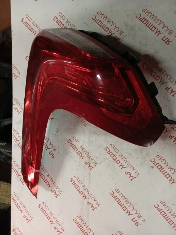 Фонарь задний задний левый Volvo V40 B5204T9 2014