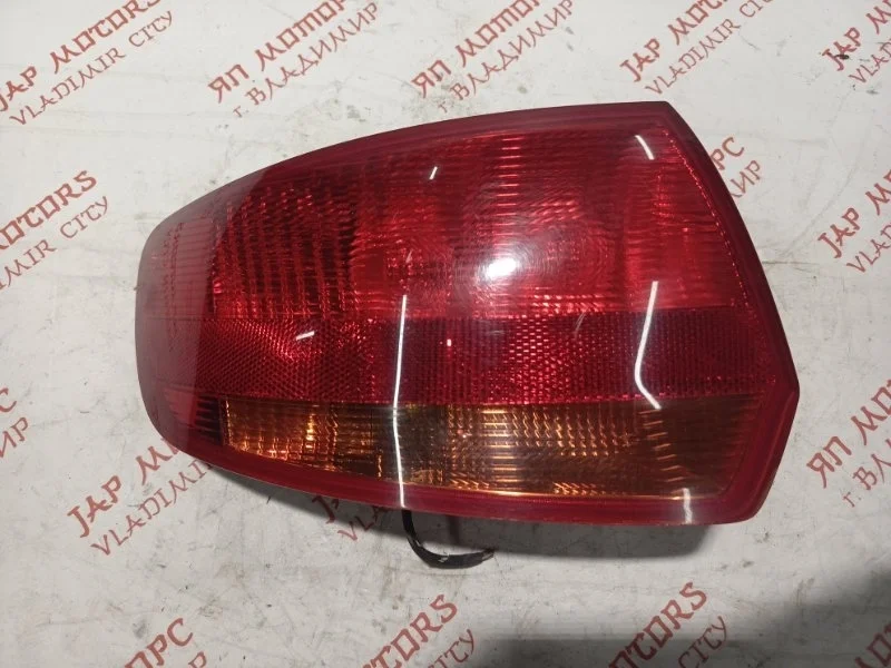 Фонарь задний левый Audi A3 8P AXX 2009