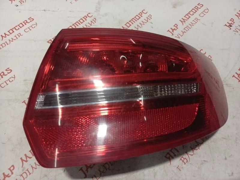 Фонарь задний задний правый Audi A3 8P CCZ 2009