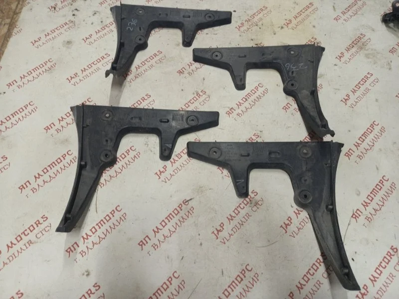 Крепление бампера Audi A6 Allroad AUK 2007