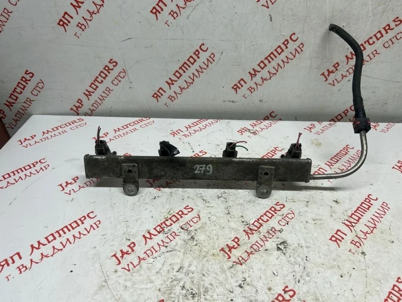 Топливная рейка Mitsubishi Outlander XL 4B11 2011