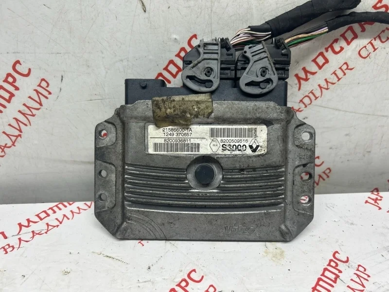 Блок управления двигателем Renault Kangoo K4M 753