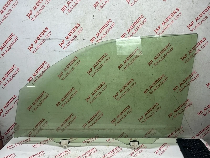 Стекло двери переднее левое Nissan X Trail T31 M9R