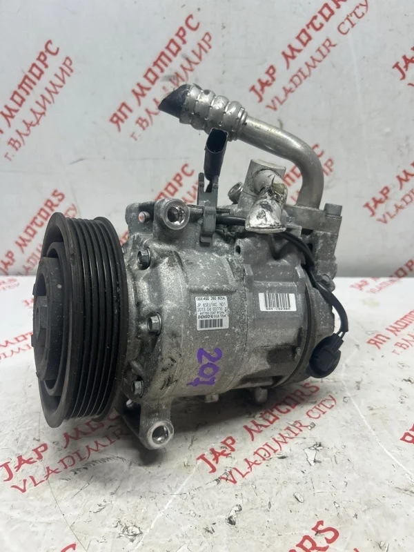 Компрессор кондиционера Audi A6 C7 CHVS 2013