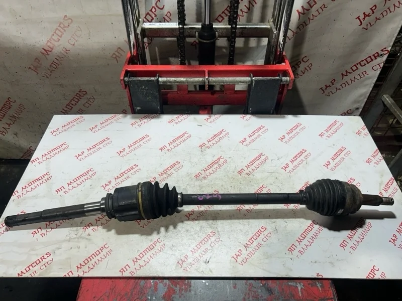 Привод передний правый Mitsubishi Outlander XL