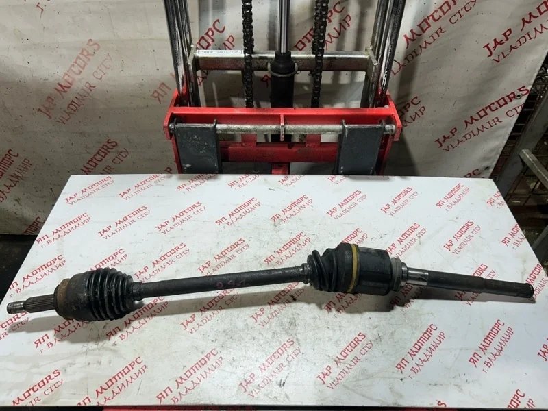 Привод передний правый Mitsubishi Outlander XL