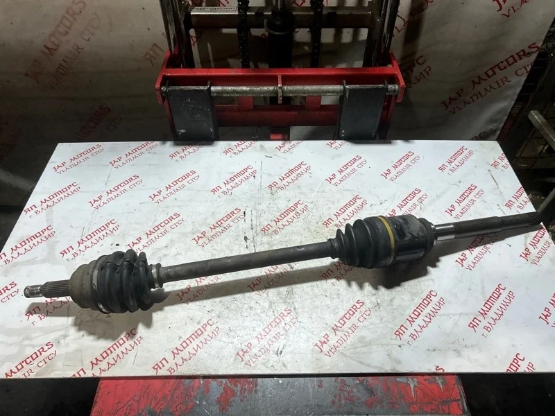 Привод передний правый Mitsubishi Lancer 10