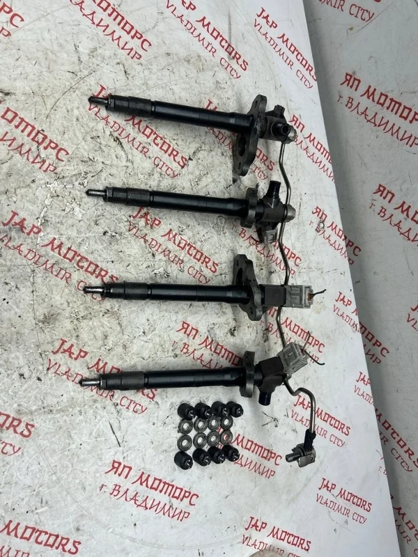 Форсунка топливная Mazda CX5 KE SHY 2.2 2013