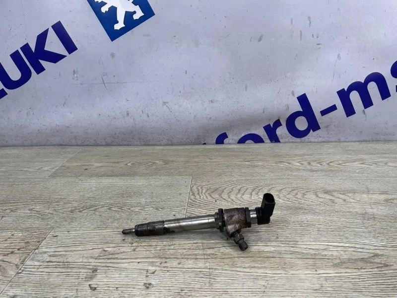 Форсунка топливная Land Rover Discovery 3 2007 LR3