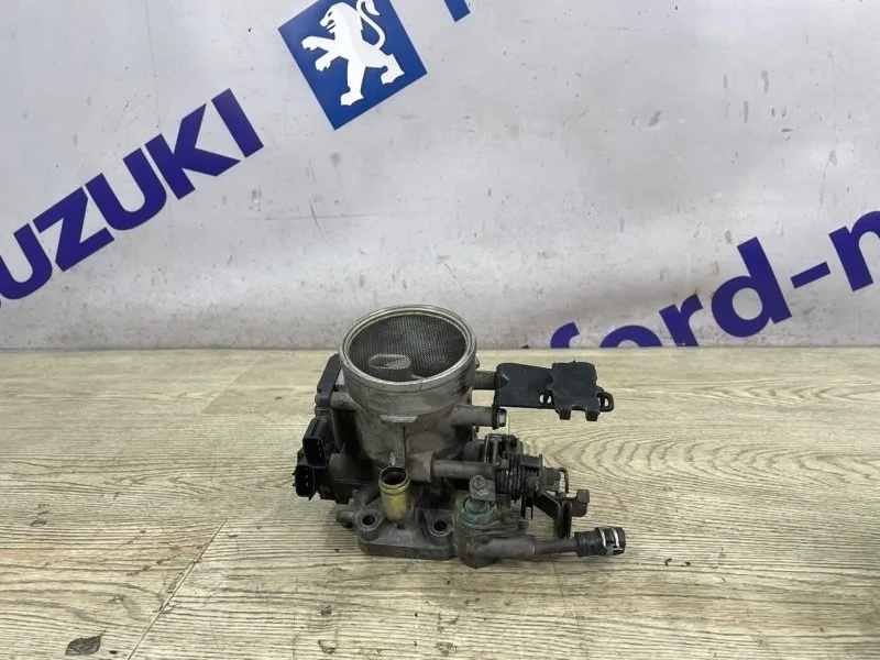 Дроссельная заслонка SUZUKI GRAND VITARA 2003 TL52