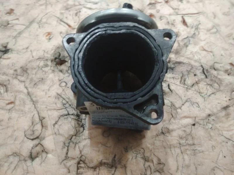 Клапан EGR Volkswagen Golf 5 1.9TDI