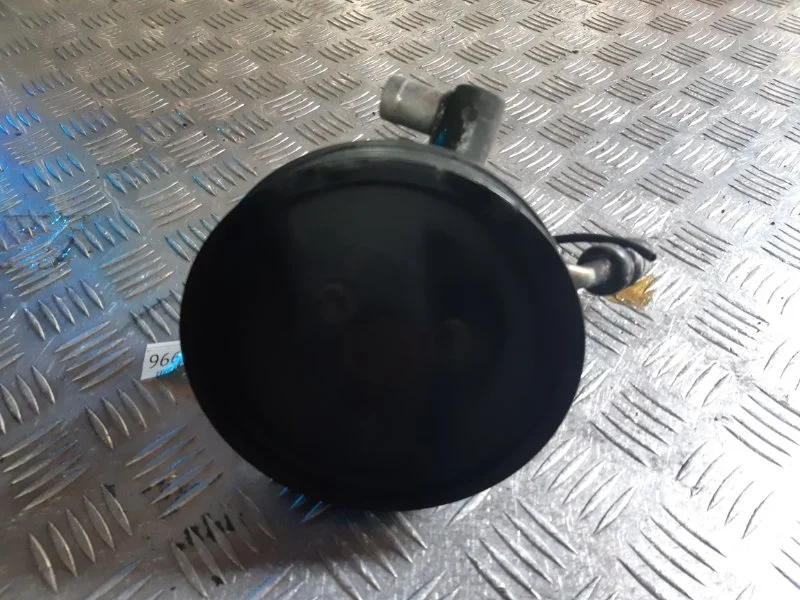 Гидроусилитель (ГУР) Mercedes W203 2.2CDI