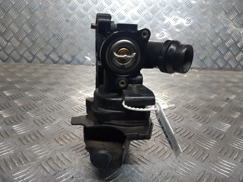 Водяной насос (Помпа) Volkswagen Passat CC 2.0TSI