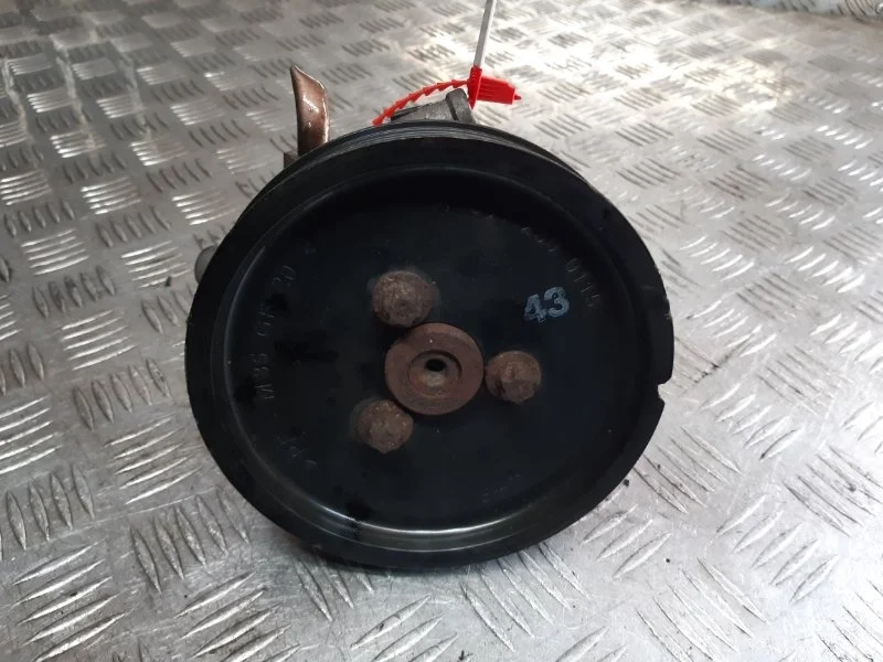 Гидроусилитель (ГУР) Mercedes W203 2.2CDI