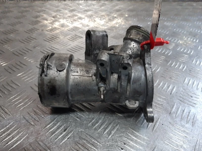 Клапан EGR Mercedes W203 2.2CDI
