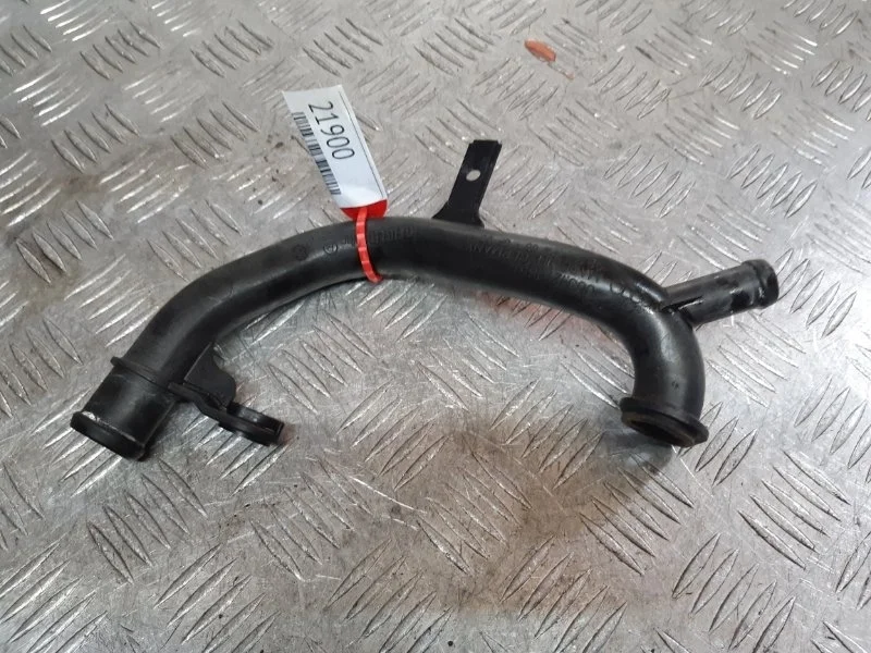 Трубка системы охлаждения Volkswagen Passat B7