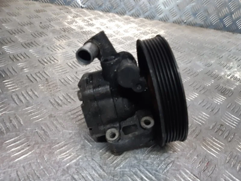 Гидроусилитель (ГУР) Mercedes W203 2.2CDI