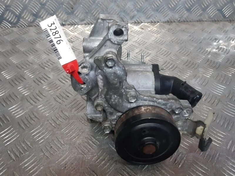 Водяной насос (Помпа) Toyota Camry 2.4