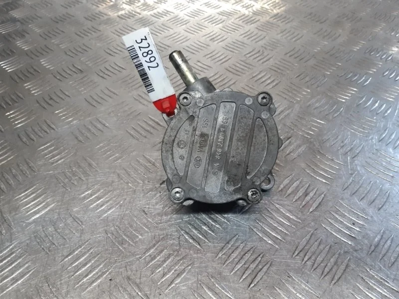 Вакуумный насос Mercedes-Benz C-class W203 2.2CDI