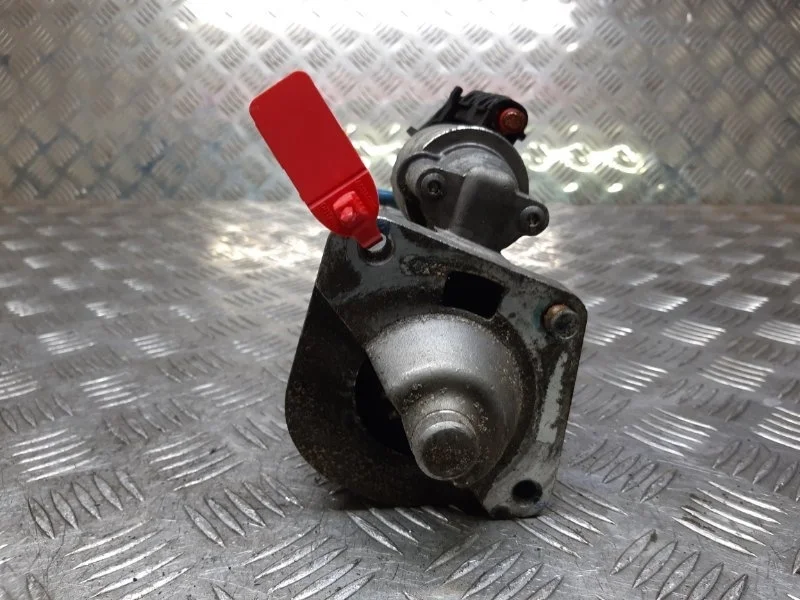 Стартер Volvo