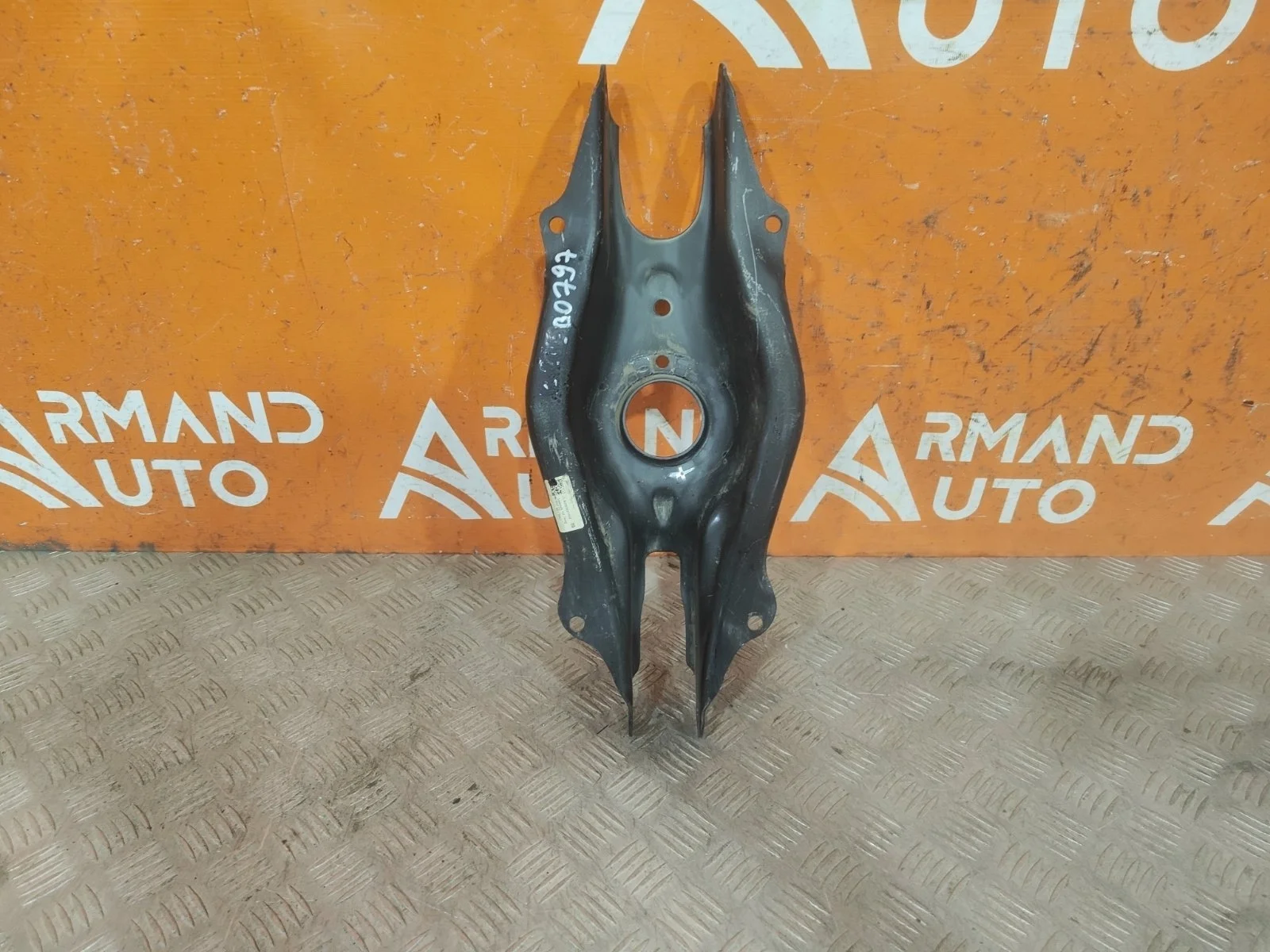 Рычаг подвески нижний Mercedes -Class 2014-2021 W205, S205, C205