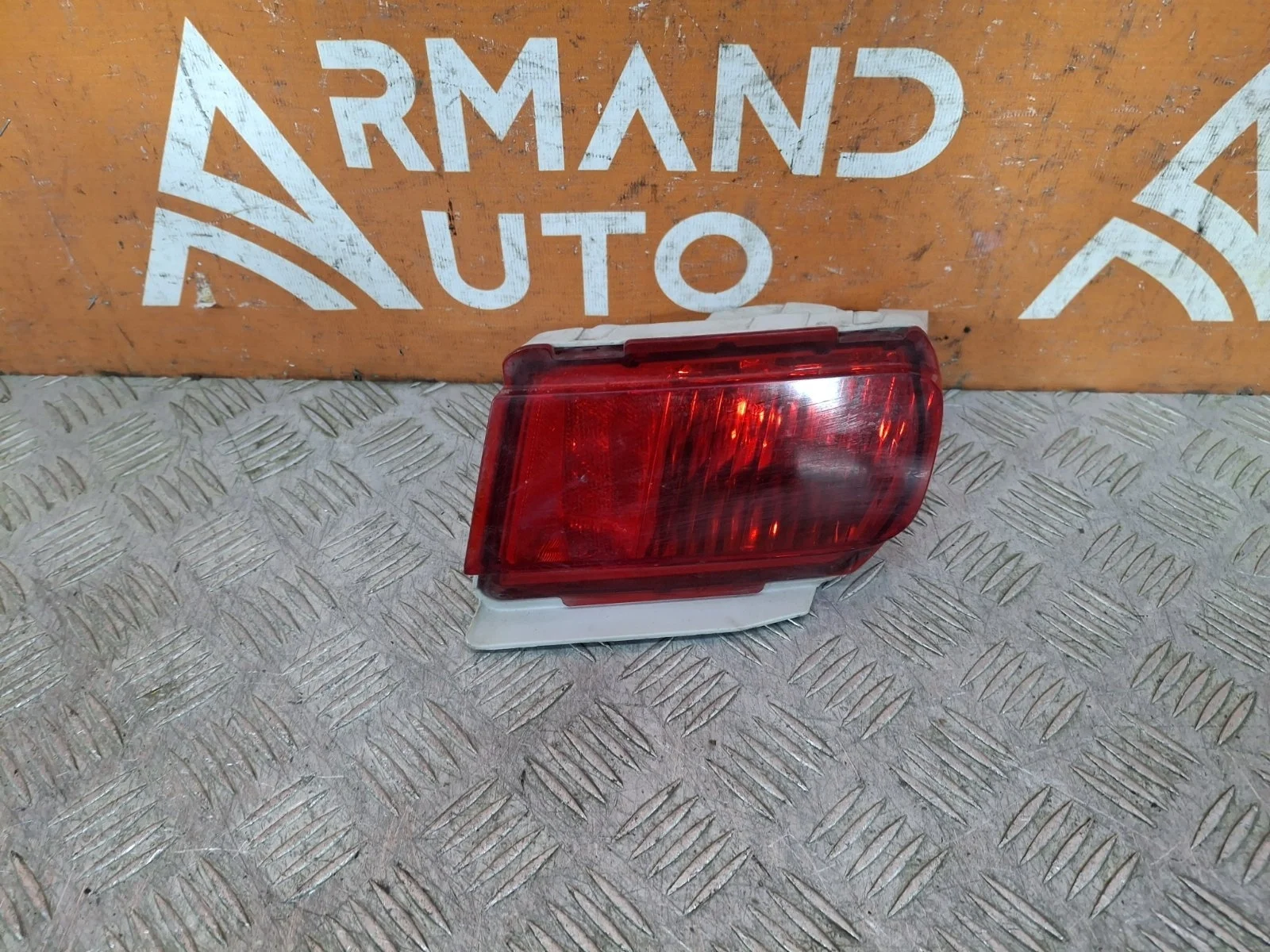 Фонарь противотуманный Toyota Land Cruiser Prado 2009-нв 150