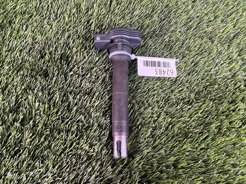 Катушка зажигания Volkswagen Passat CC 2013 06H905115 B6 CDA 1.8T