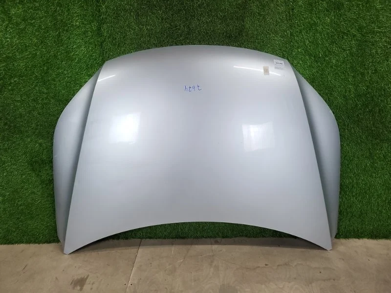 Капот Volkswagen Tiguan 2009 5N0823031D 5N CAW 2.0T