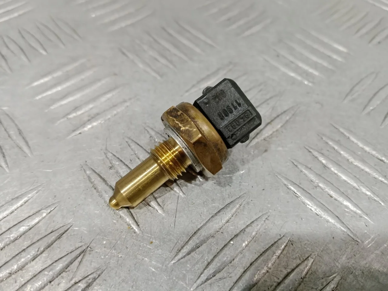 [Б/У] Датчик температуры [Код: 00659589 ]