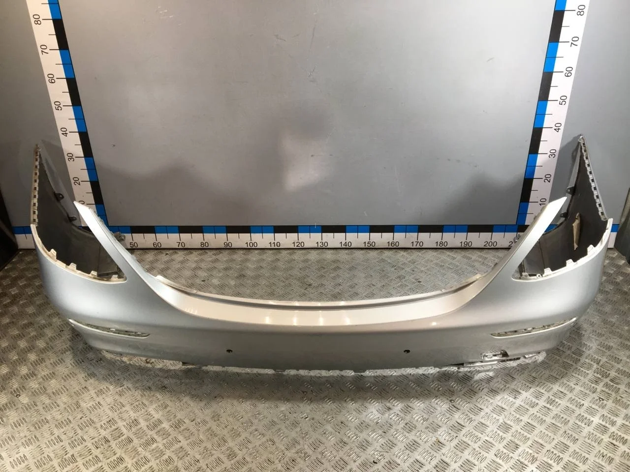 [Б/У] Бампер задний AMG W213 [Код: 00658247 ]