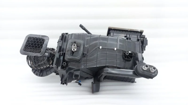 Корпус отопителя Volkswagen Transporter 2013 T5