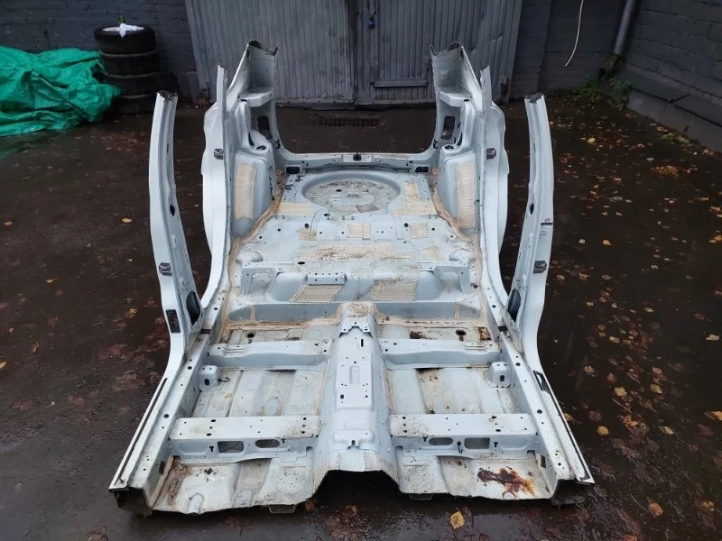 Кузов задняя часть Ford Kuga 2013