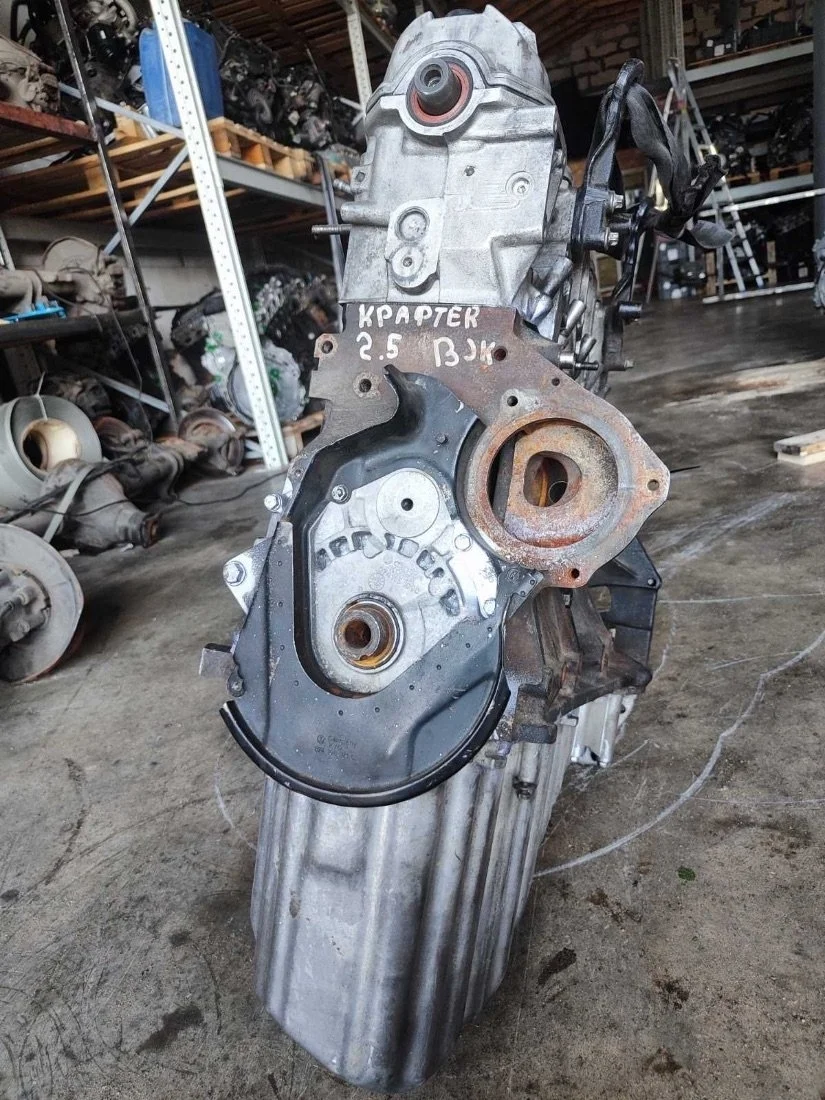 Двигатель BJK Volkswagen Crafter 1 2.5 Дизель