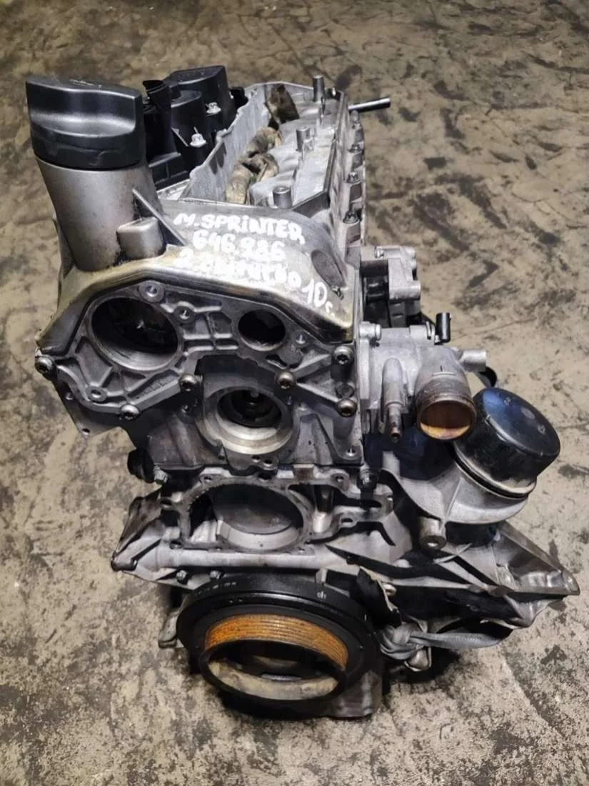 Двигатель 646986 Mercedes-Benz  2.2 Дизель