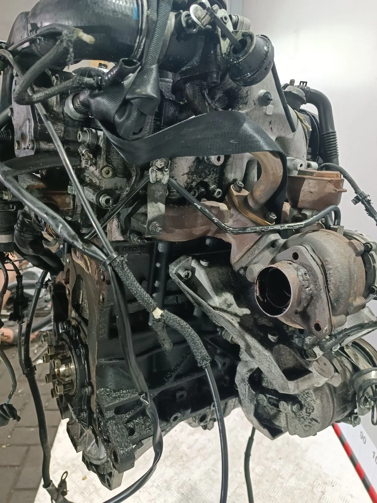 Двигатель AVF Audi A6 C5 (S6,RS6) 1.9 Дизель