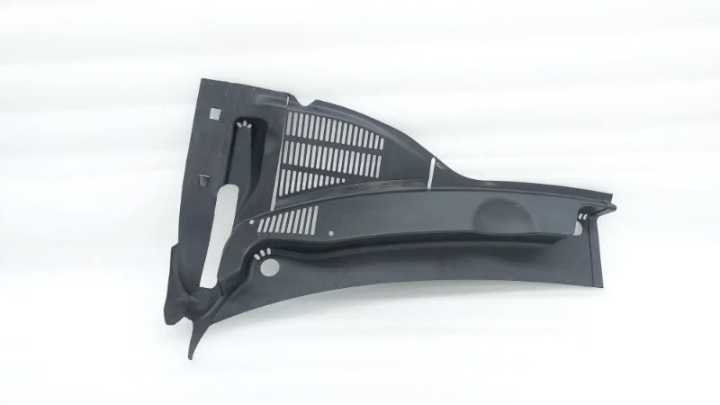 Жабо Volkswagen Touareg 2014 NF