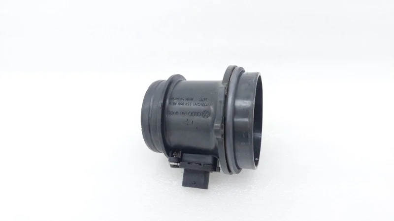 Датчик массового расхода воздуха Volkswagen Touareg 2014 NF