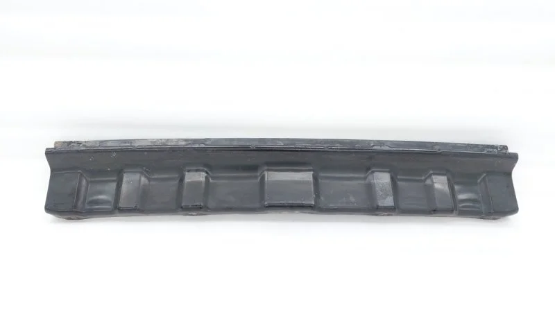 Усилитель бампера Volkswagen Touareg 2014 NF