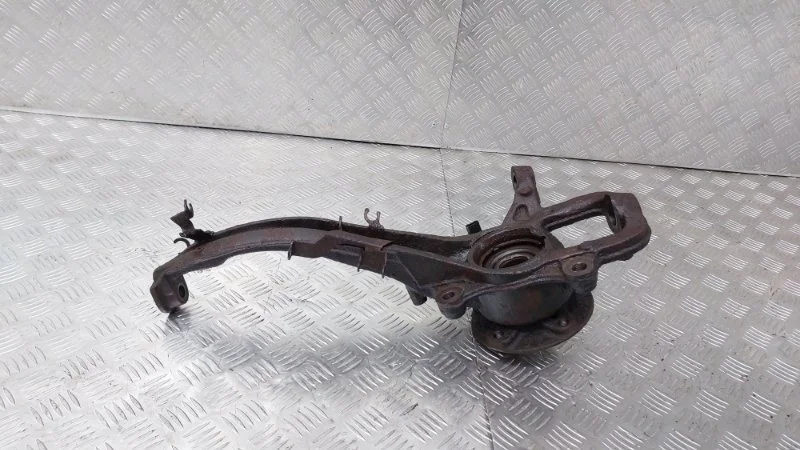 Кулак поворотный Volkswagen Touareg 2014 NF