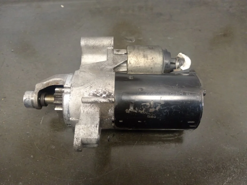 Стартер Audi A4 2008 B8