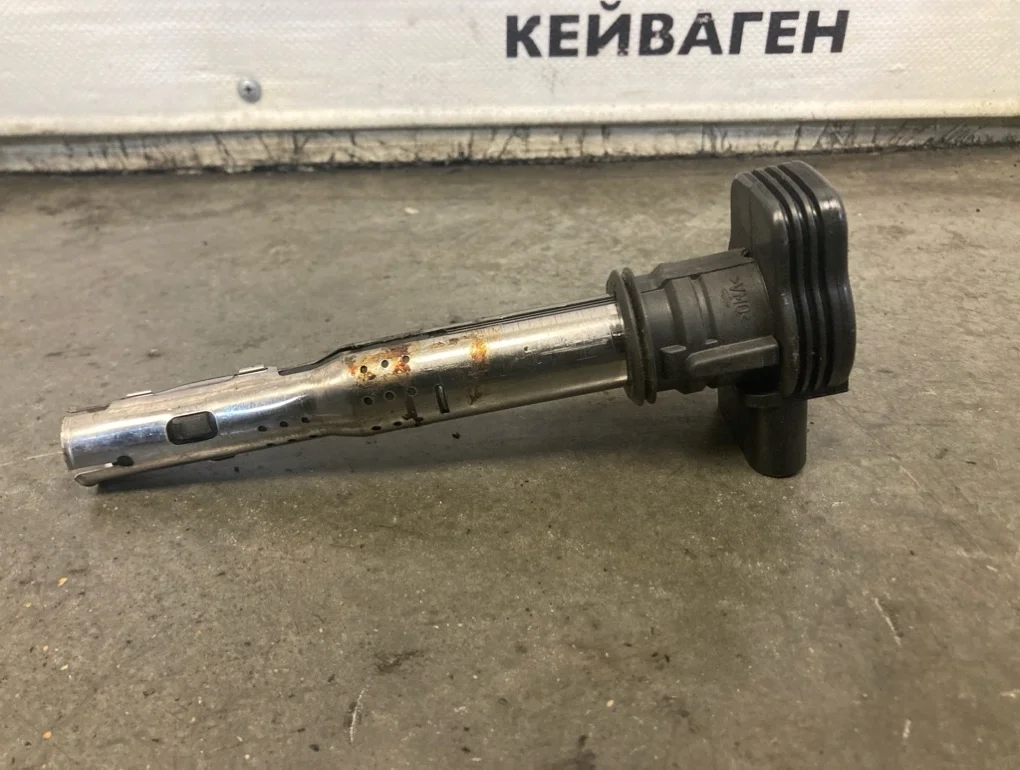 Катушка зажигания Audi Q5 2013 8R