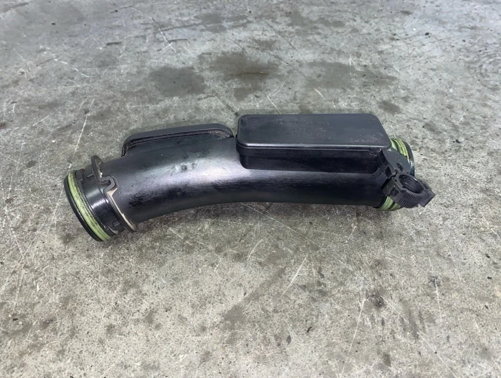 Патрубок воздушного фильтра Volkswagen Jetta 2013 J6