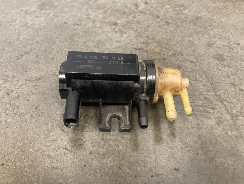 Клапан электромагнитный Mercedes-Benz GLK-Class 2013 X204