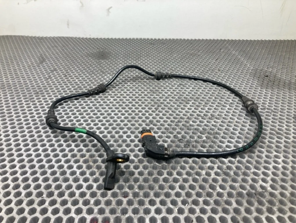 Датчик abs Mercedes-Benz -class 2006